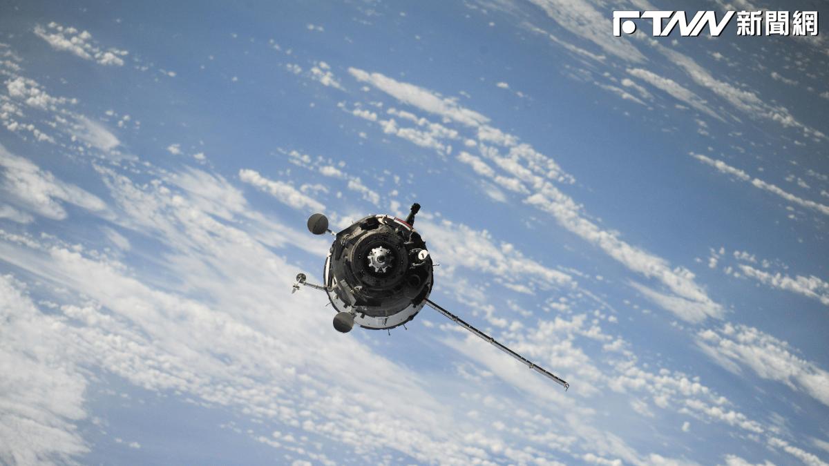 低軌衛星起飛點燃！「這檔」股價衝近2月新高遭國家隊反手提款25億元　南亞、台玻也被出清1.1萬張